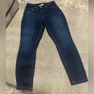 L.L. Bean Women’s Jeans Size 10 Petite 
Bean Flex Slim Leg Classic Fit